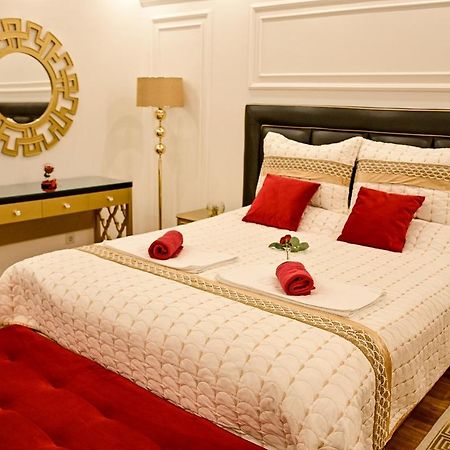Luxury Apartment Karic Free Parking Tuzla Buitenkant foto