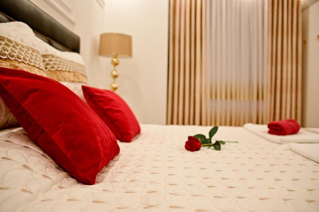 Luxury Apartment Karic Free Parking Tuzla Buitenkant foto